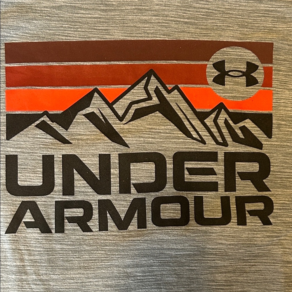 Under Armour Heather Gray Mountain Tee